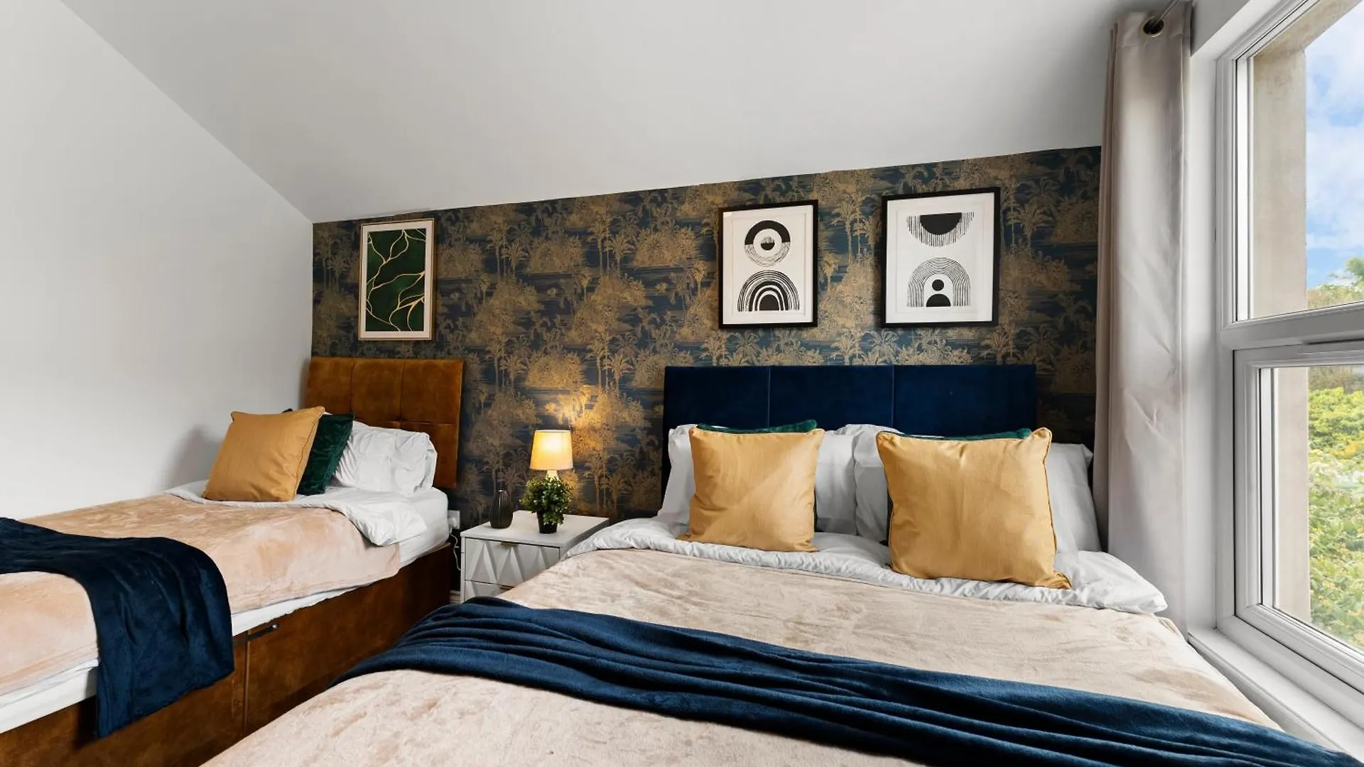Sleek And Stylish Abode - Parking Villa Bristol Holiday home